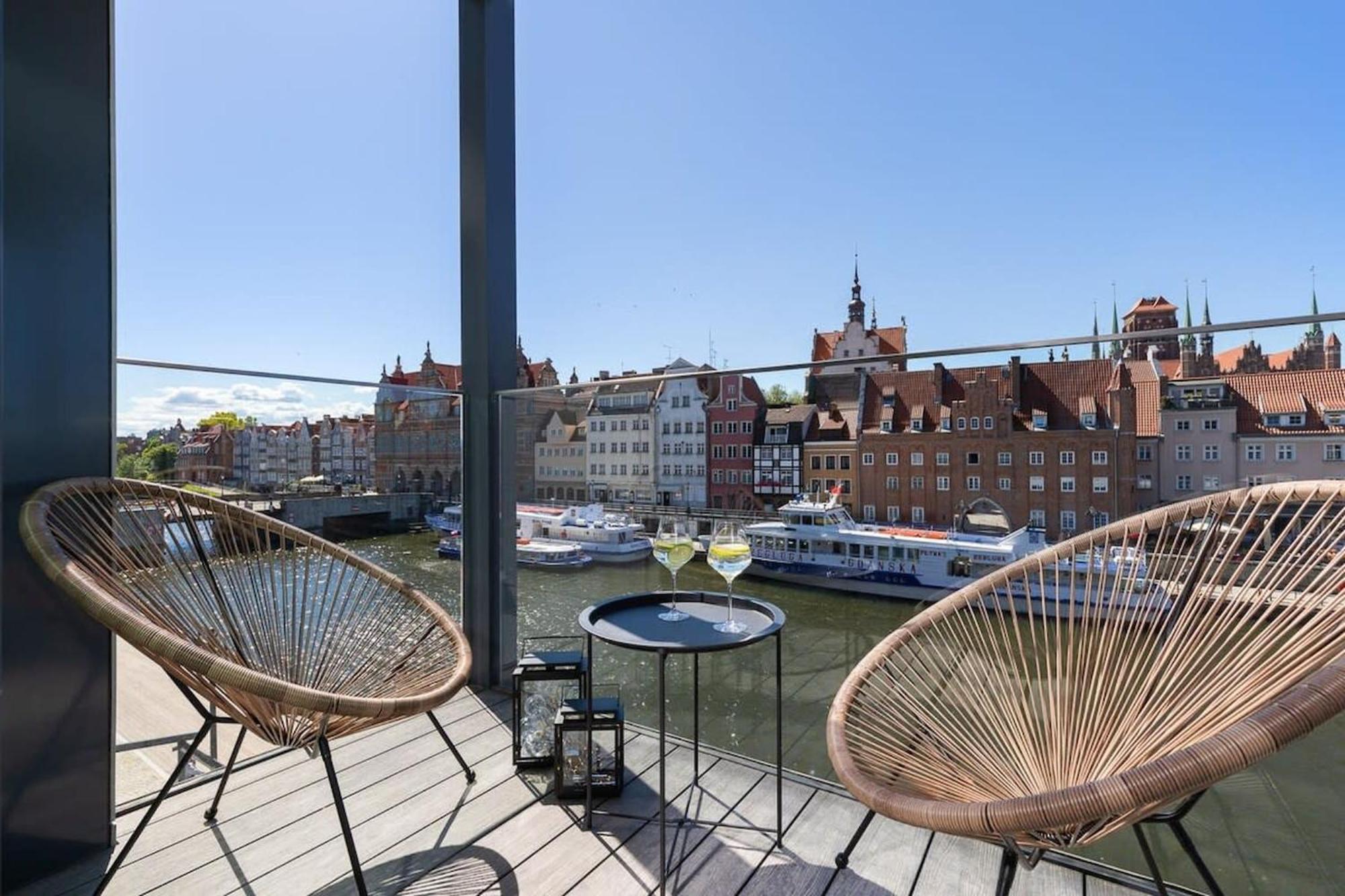 Rent Like Home - Deo Plaza Wyspa Spichrzow Gdańsk Eksteriør bilde