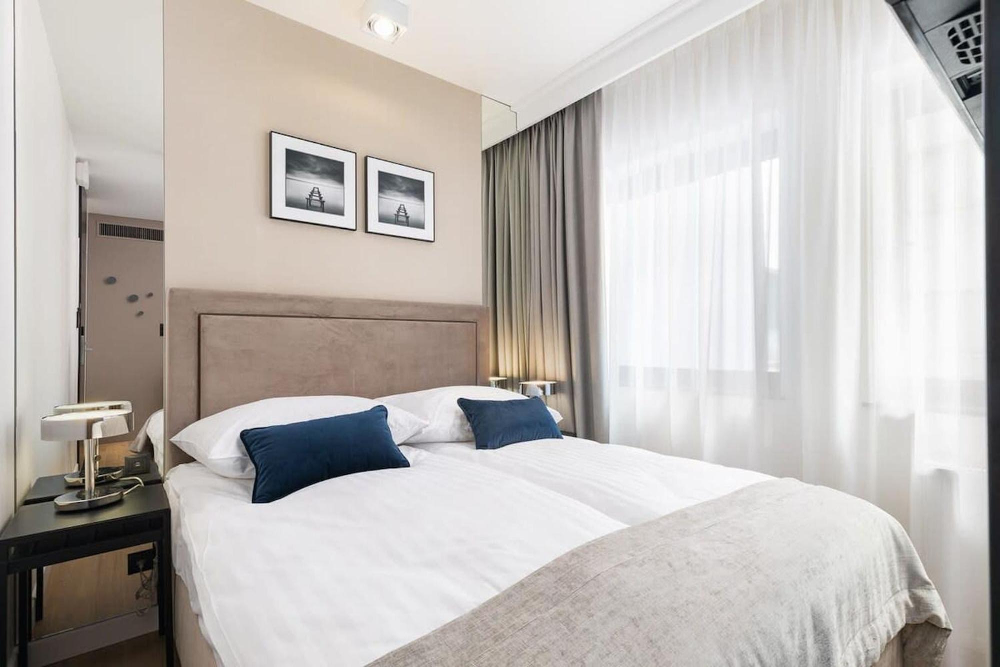 Rent Like Home - Deo Plaza Wyspa Spichrzow Gdańsk Eksteriør bilde