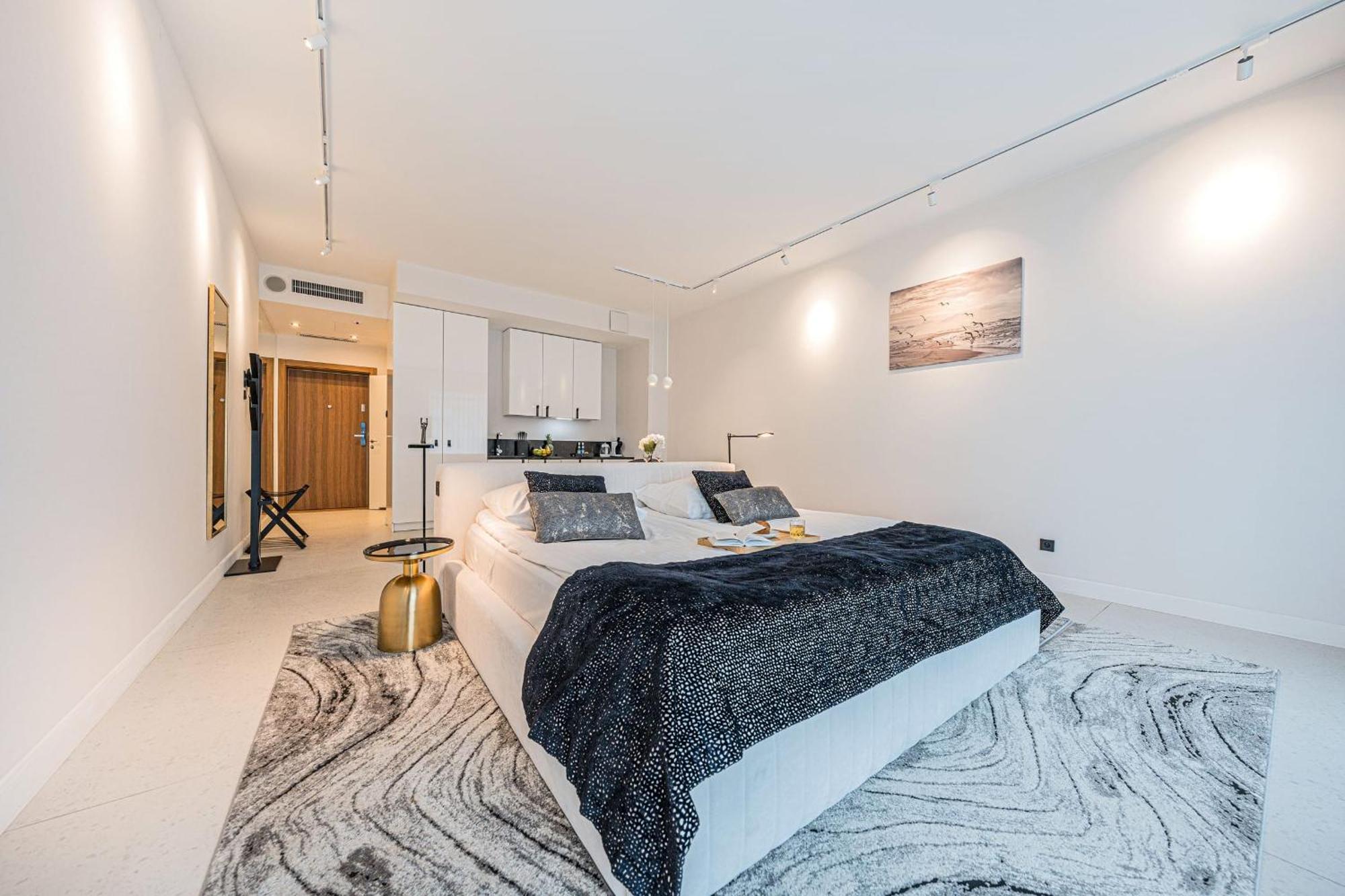 Rent Like Home - Deo Plaza Wyspa Spichrzow Gdańsk Eksteriør bilde